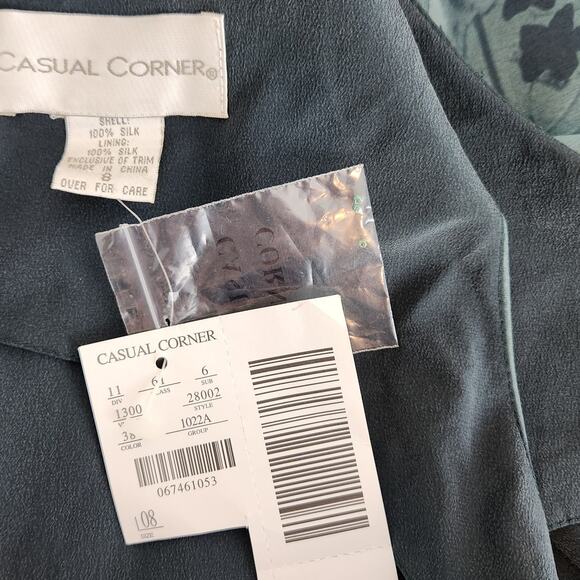 Casual Corner Silk Dress – Teal Sleeveless Sheath with Gradient Floral Print - Picture 8 of 9